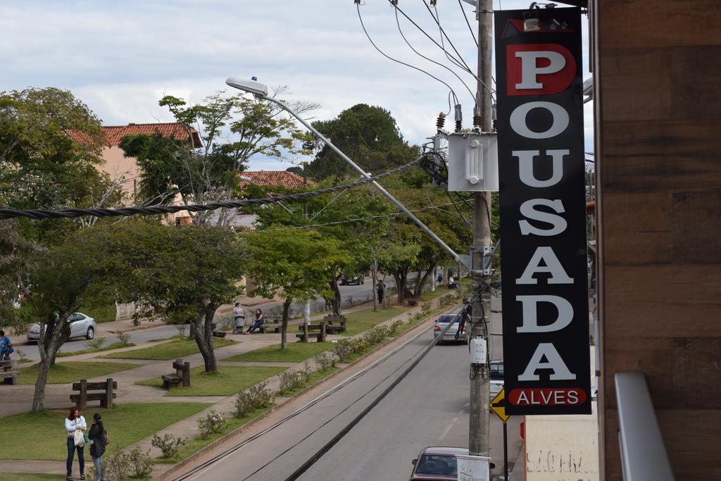 Pousada Alves Sao Bras do Suacui Экстерьер фото