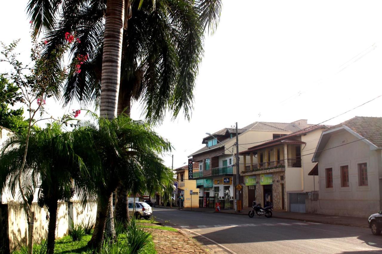 Pousada Alves Sao Bras do Suacui Экстерьер фото